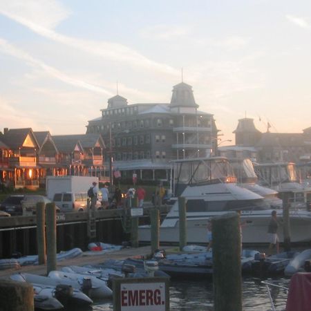 Summercamp Oak Bluffs Exterior photo