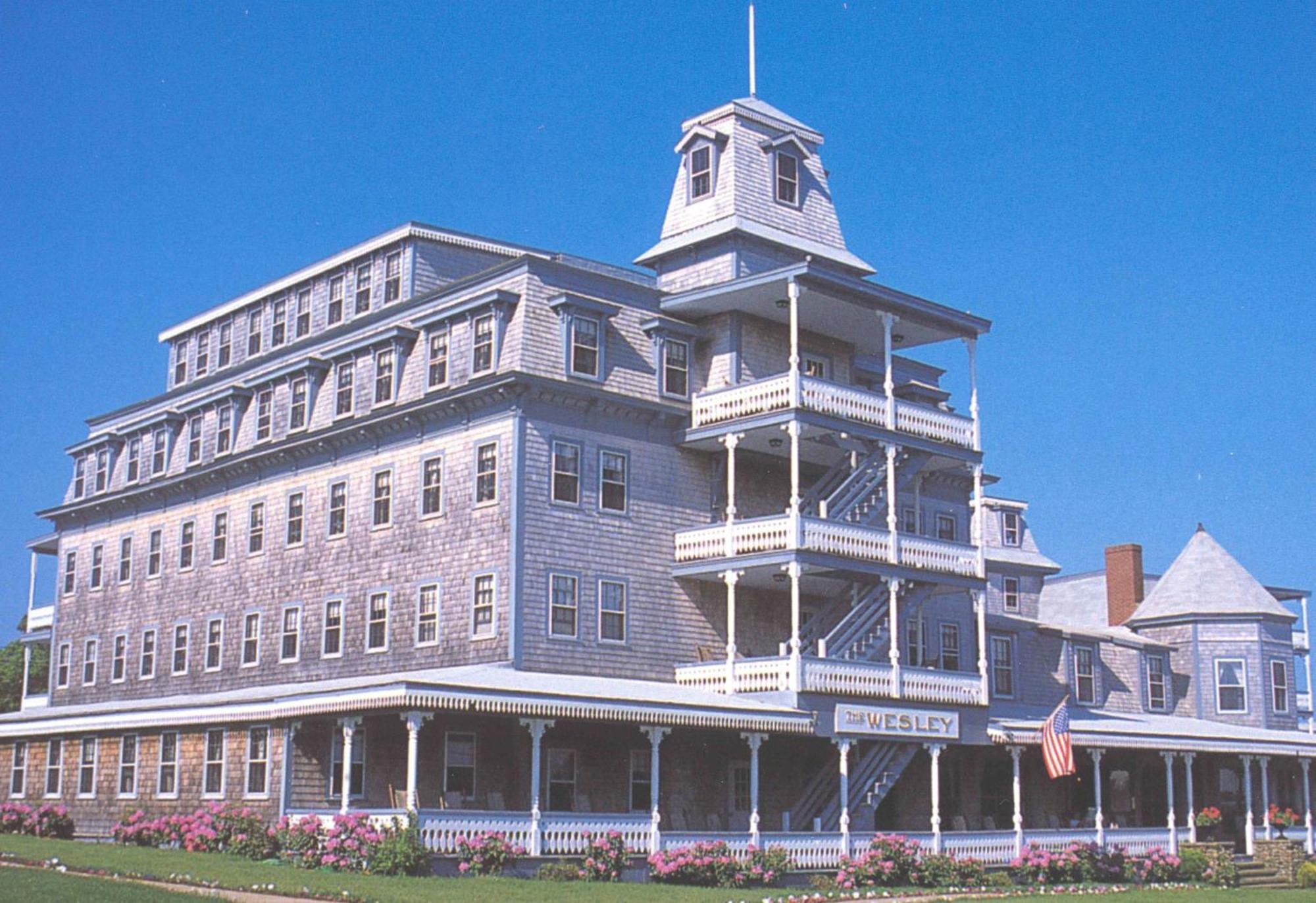 Summercamp Oak Bluffs Exterior photo